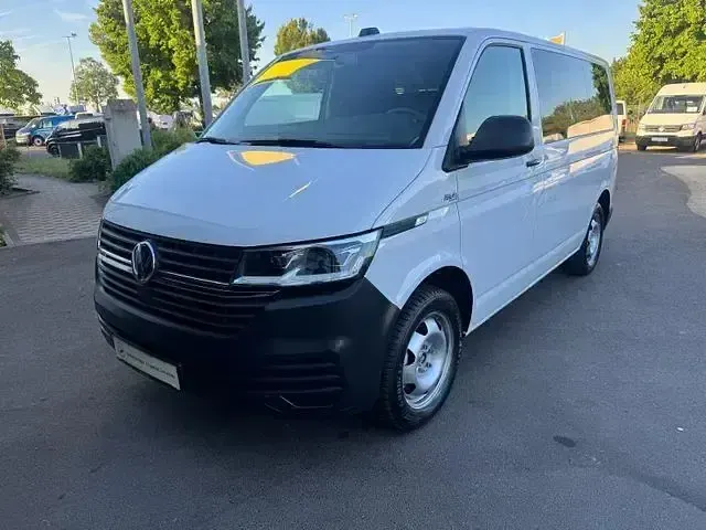 Gebraucht VW T6.1 150 PS (110 kW) 2020 Candyweiß Van