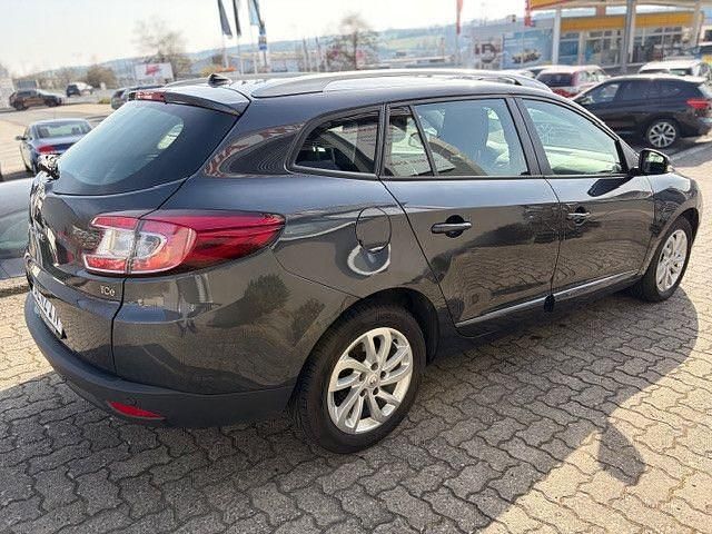 Gebraucht Renault Mégane III 116 PS (85 kW) 2013 Grau Kombi