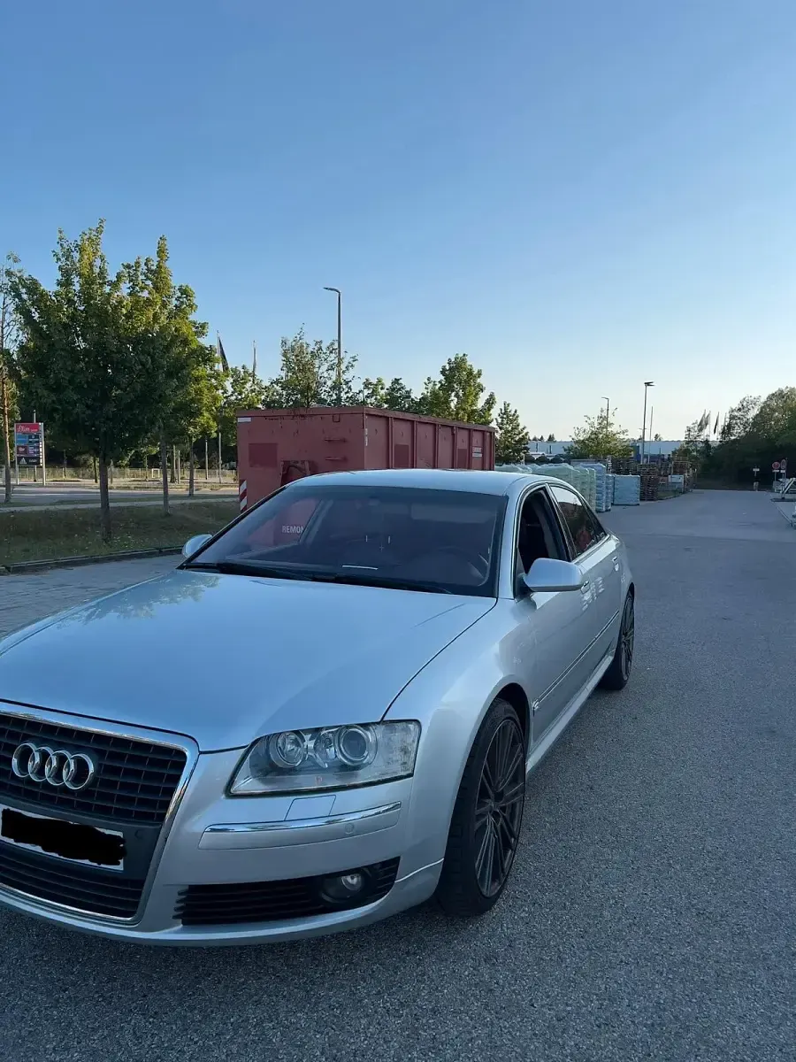 Gebraucht Audi A8 326 PS (239 kW) 2006 Silber Limousine