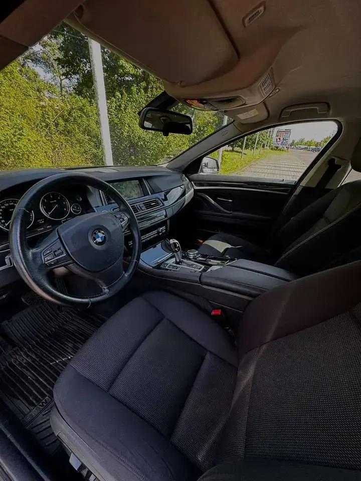 Gebraucht BMW 520 Luxury Line 184 PS (135 kW) 2013 Schwarz Limousine