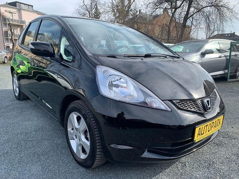 Gebraucht Honda Jazz S 99 PS (72 kW) 2009 Schwarz Kleinwagen