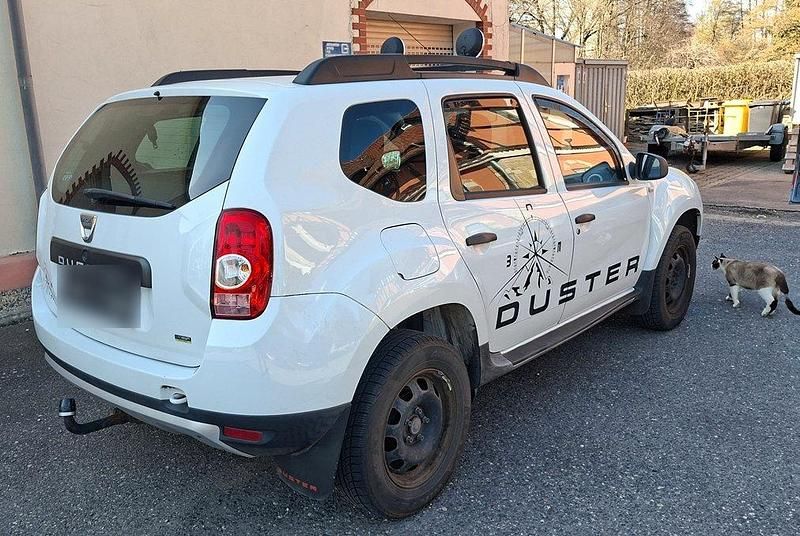 Gebraucht Dacia Duster 105 PS (77 kW) 2013 Weiß SUV