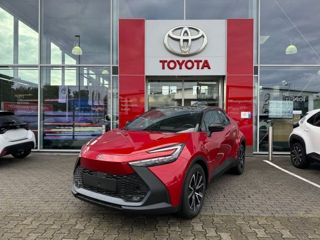 Karminarot metallic / schwar Gebraucht 2024 Toyota C-HR Team SUV | 33.990 € (Fairer Preis) - Bild 1/4