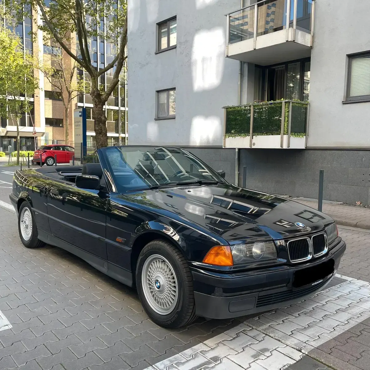 Gebraucht BMW 320 Cabriolet 150 PS (110 kW) 1996 Schwarz Cabrio
