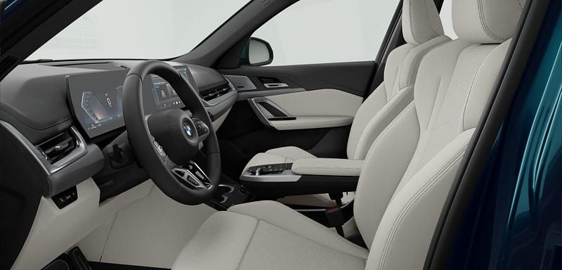 Gebraucht BMW X1 Comfort Edition 163 PS (119 kW) 2025 Blau SUV