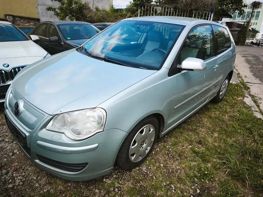 Używany VW Polo 80 KM (58 kW) 2009 Srebrny Hatchback