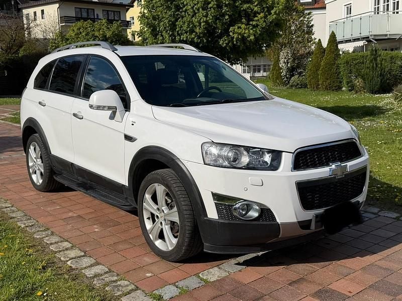 Gebraucht Chevrolet Captiva 163 PS (119 kW) 2013 Weiß SUV