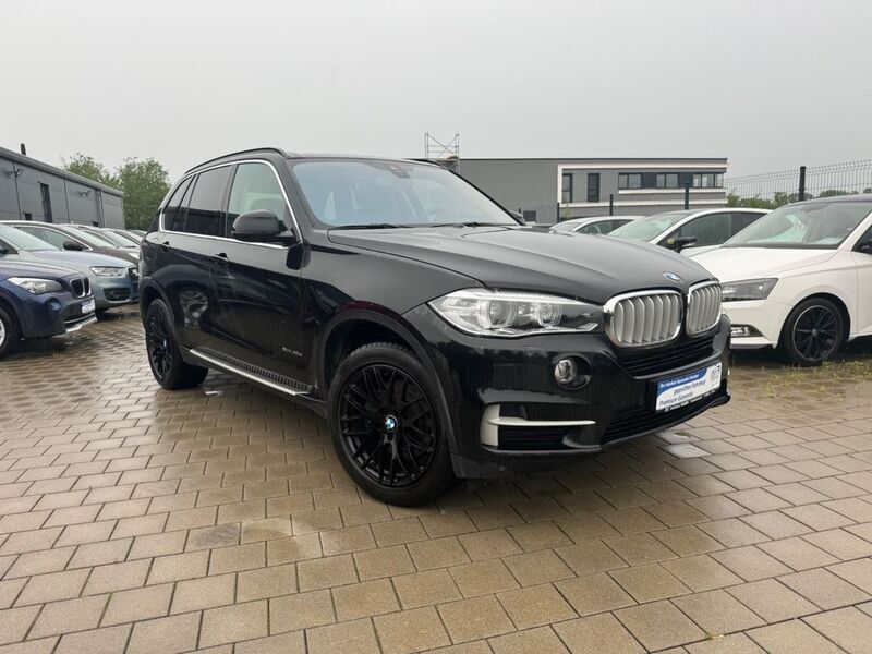 Black sapphire metallic Gebraucht 2015 BMW X5 SUV | 28.999 € (Etwas zu teuer) - Bild 1/4