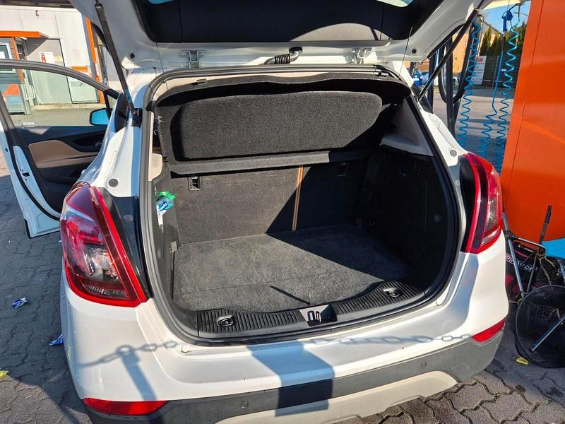 Usado Opel Mokka X 140 HP (102 kW) 2016 Branco SUV
