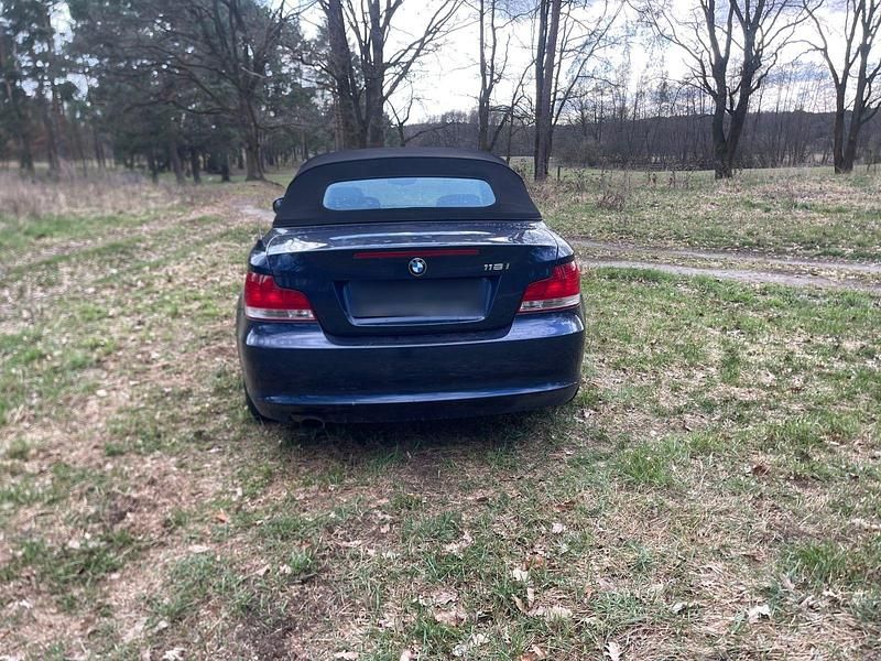 Gebraucht BMW 118 Cabriolet 143 PS (105 kW) 2010 Blau Cabrio