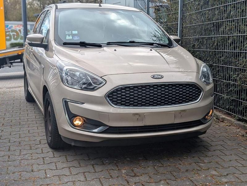 Gebraucht Ford Ka Plus Ultimate 86 PS (63 kW) 2019 Beige Kleinwagen