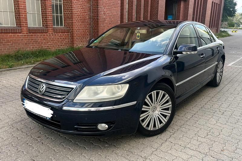 Blau Gebraucht 2005 VW Phaeton Limousine | 3.250 € (Teuer) - Bild 1/4