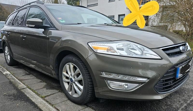 Gebraucht Ford Mondeo 160 PS (117 kW) 2012 Grün Kombi