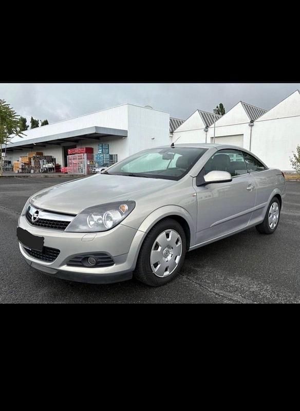 Gebraucht 2007 Opel Astra Cabriolet Cosmo Cabrio | 3.200 € (Fairer Preis) - Bild 1/4