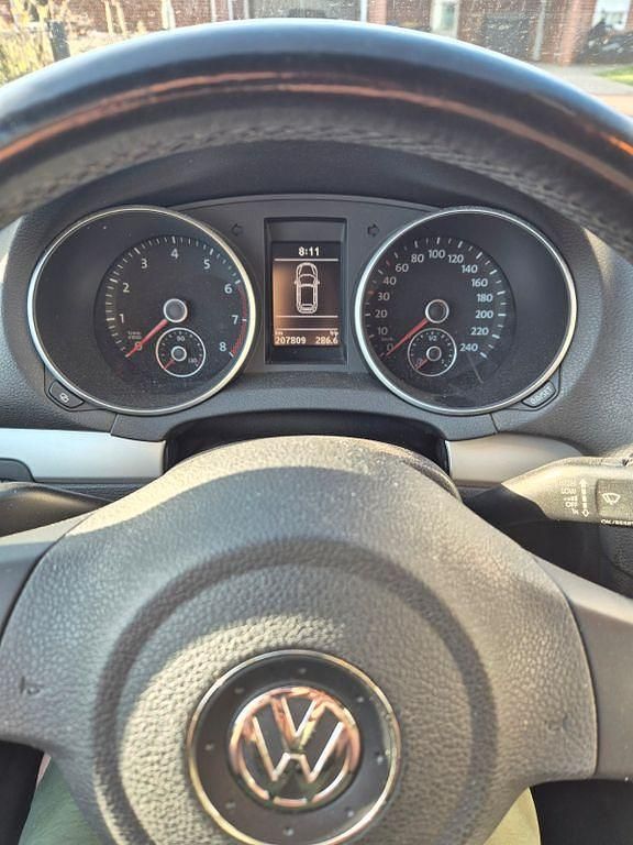 Second-hand VW Golf 105 CP (77 kW) 2011 Mov Cabrio