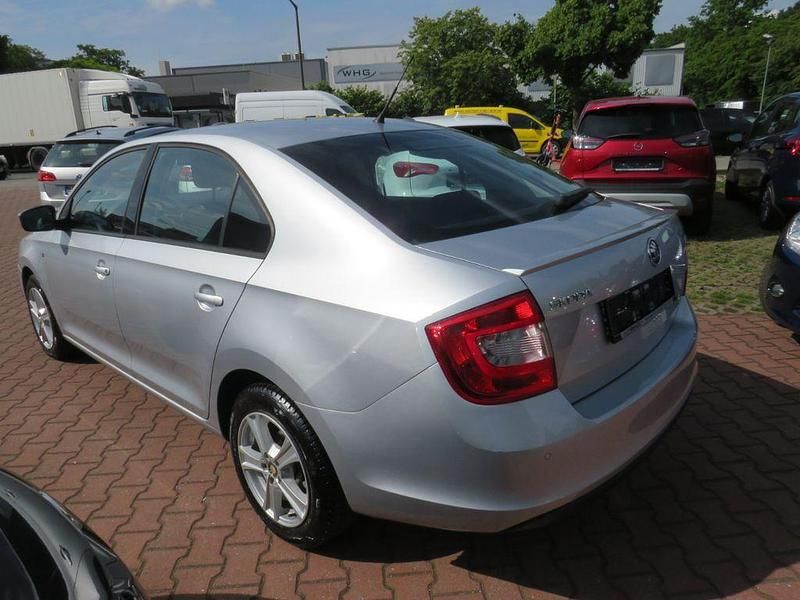 Second-hand Skoda Rapid 122 CP (89 kW) 2014 Gri Hatchback