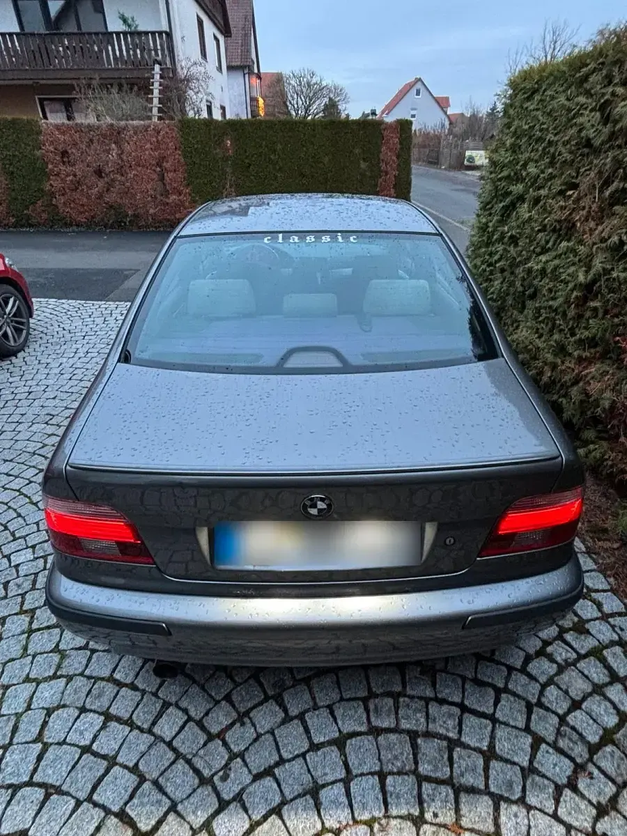 Gebraucht BMW 525 M Sport 192 PS (141 kW) 2003 Grau Limousine