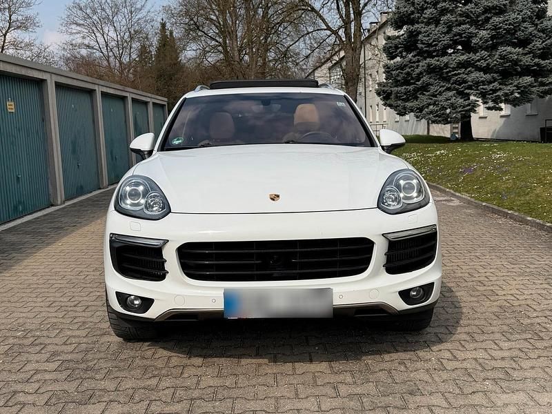 Gebraucht Porsche Cayenne 385 PS (283 kW) 2016 Weiß SUV
