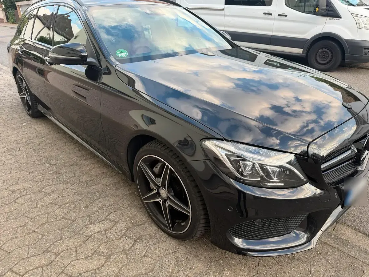 Gebraucht Mercedes C220 AMG line 170 PS (125 kW) 2015 Schwarz Kombi