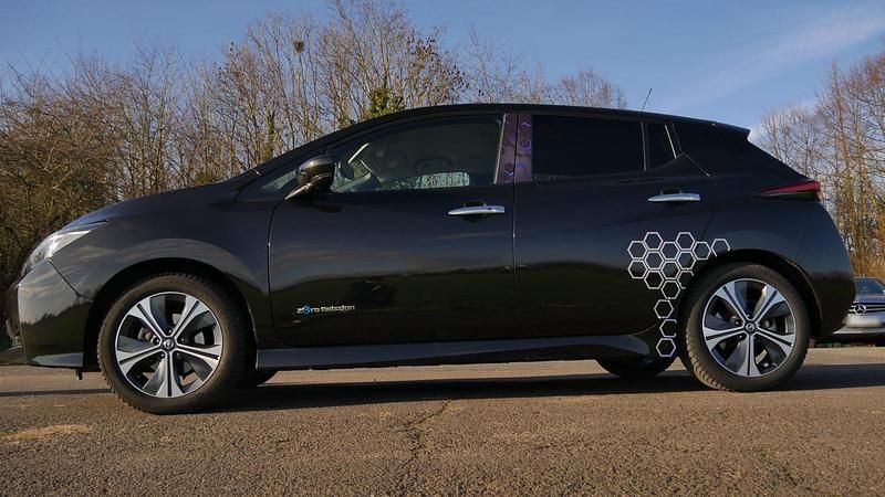 Gebraucht Nissan Leaf Tekna 2021 Schwarz Kleinwagen