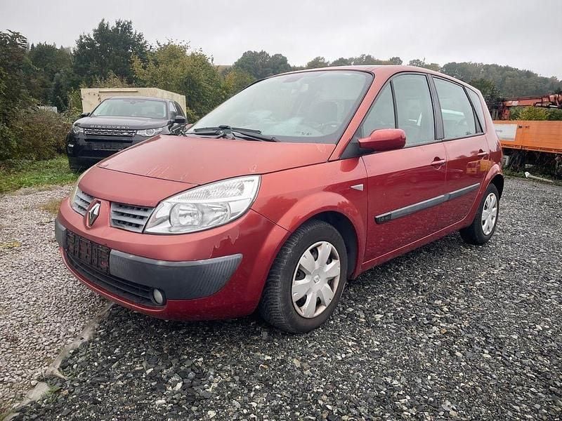 Rot Gebraucht 2006 Renault Scénic II Dynamique Van / Kleinbus | 1.350 € (Guter Preis) - Bild 1/4