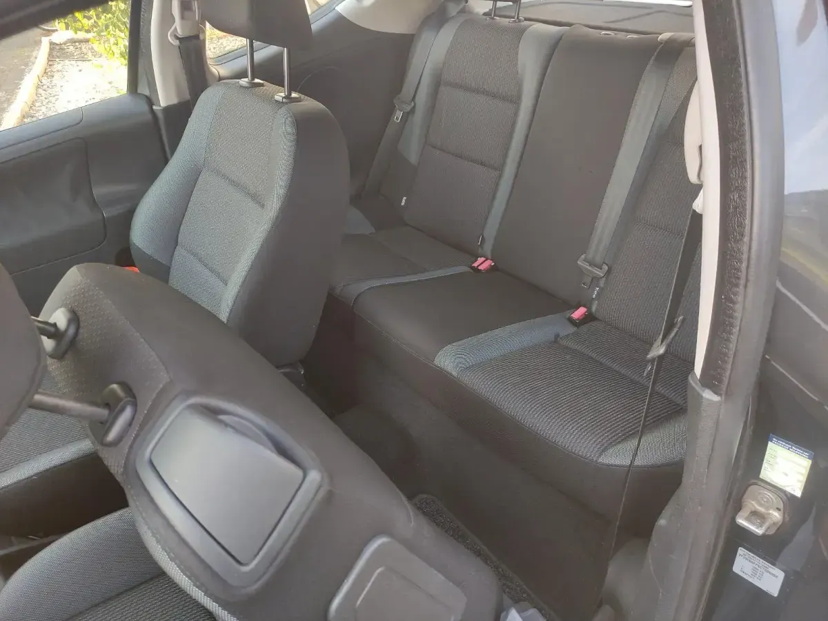 Gebraucht Peugeot 207 Forever 95 PS (69 kW) 2012 Grau Limousine