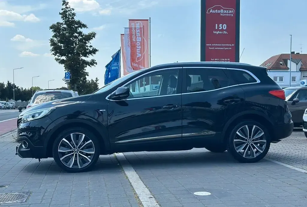 Gebraucht Renault Kadjar Bose Edition 131 PS (96 kW) 2018 Sternenschwarz SUV