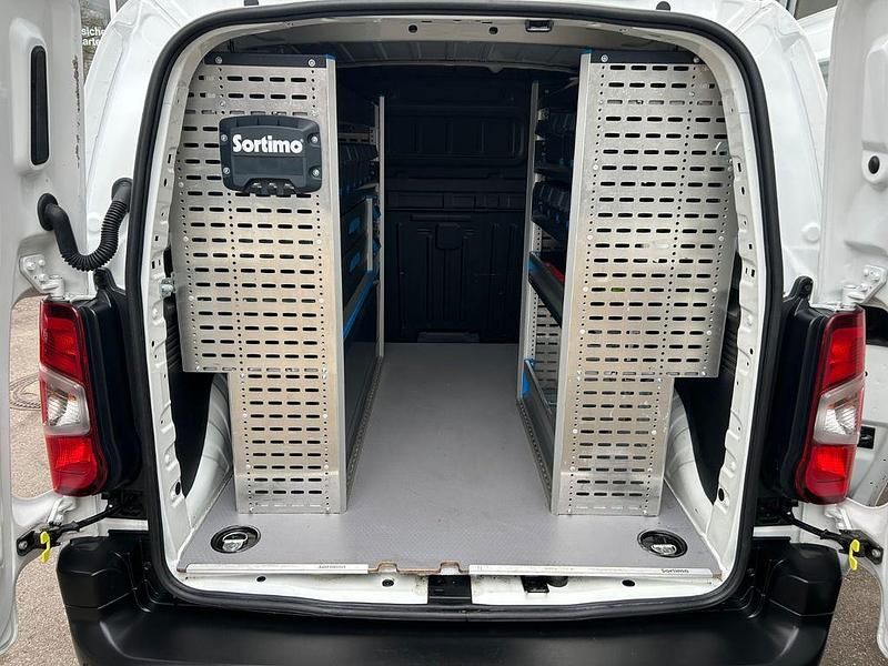 Gebraucht Opel Combo 102 PS (75 kW) 2021 Weiß Van / Kleinbus