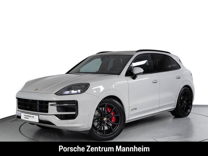 Weiss Gebraucht 2024 Porsche Cayenne GTS SUV | 134.900 € (Superpreis) - Bild 1/4