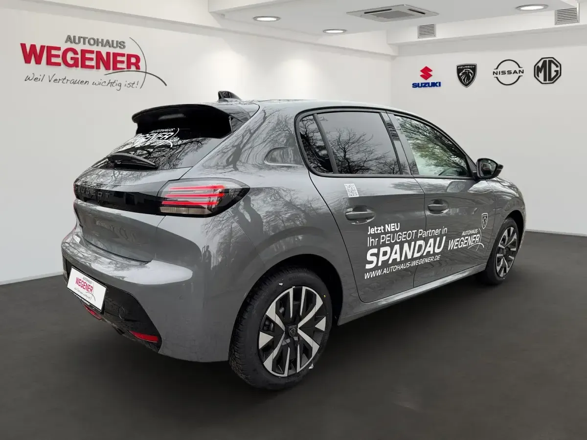 Gebraucht Peugeot 208 Allure 101 PS (74 kW) 2024 Kleinwagen