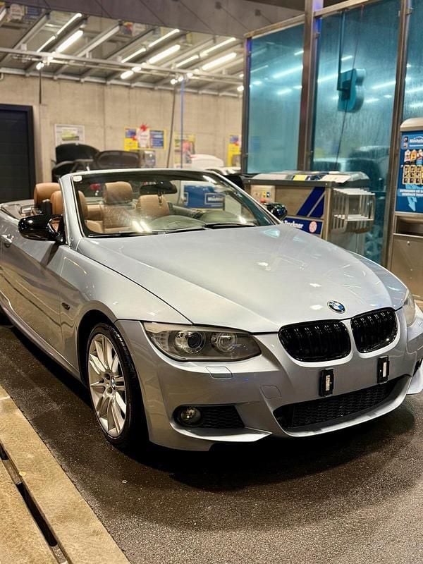 Andere farben Gebraucht 2010 BMW 330 Cabriolet M Sport Cabrio | 14.900 € (Teuer) - Bild 1/4