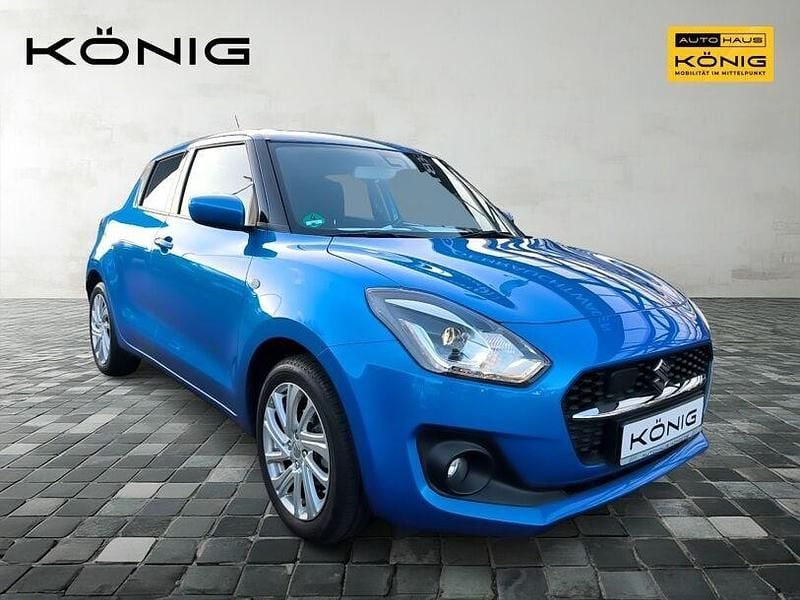 Gebraucht Suzuki Swift Comfort 83 PS (61 kW) 2023 Blau Limousine