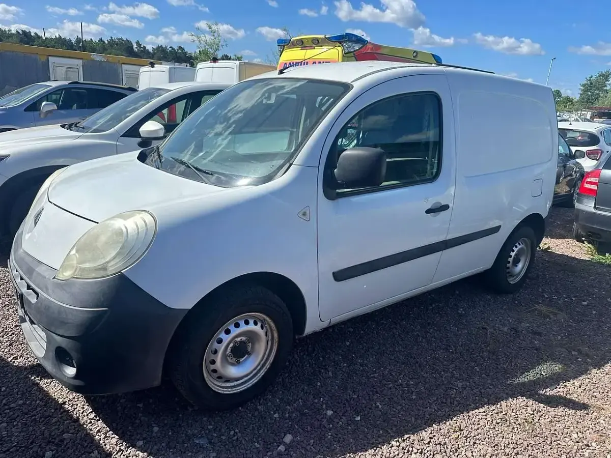 Gebraucht Renault Kangoo Rapid Extra 68 PS (50 kW) 2011 Gletscherweiss Van / Kleinbus
