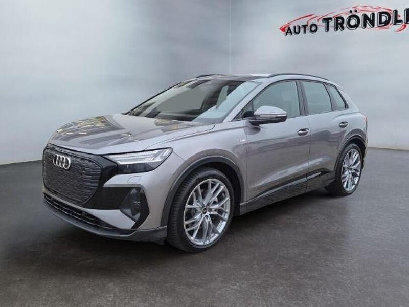Taifungrau metallic Gebraucht 2023 Audi Q4 e-tron S-Line SUV | 44.320 € (Teuer) - Bild 1/4