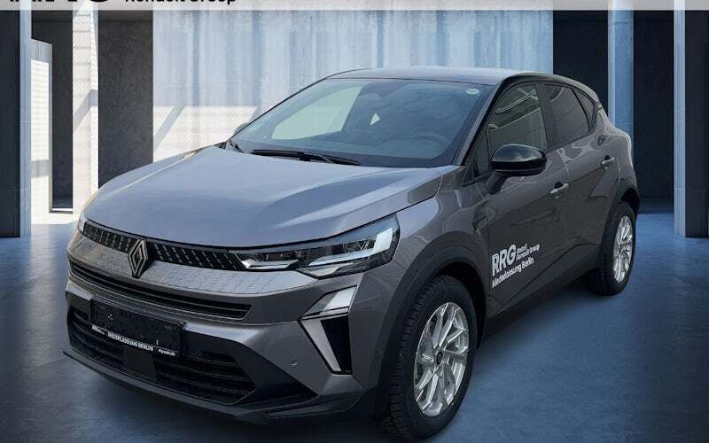 Grau Gebraucht 2025 Renault Captur Evolution SUV | 26.990 € (Fairer Preis) - Bild 1/4