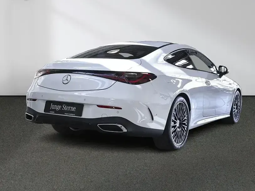 Gebraucht Mercedes CLE200 AMG 204 PS (150 kW) 2025 Polarweiß uni Coupé