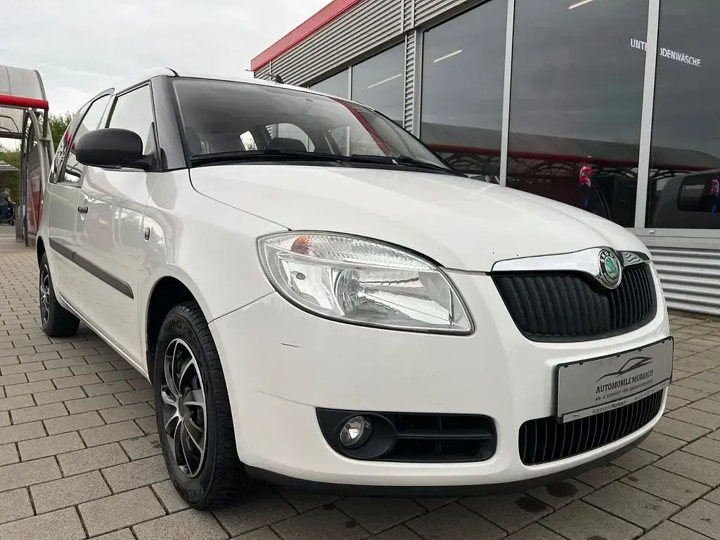 Gebraucht Skoda Roomster Plus Edition 69 PS (50 kW) 2009 Candyweiss Van / Kleinbus
