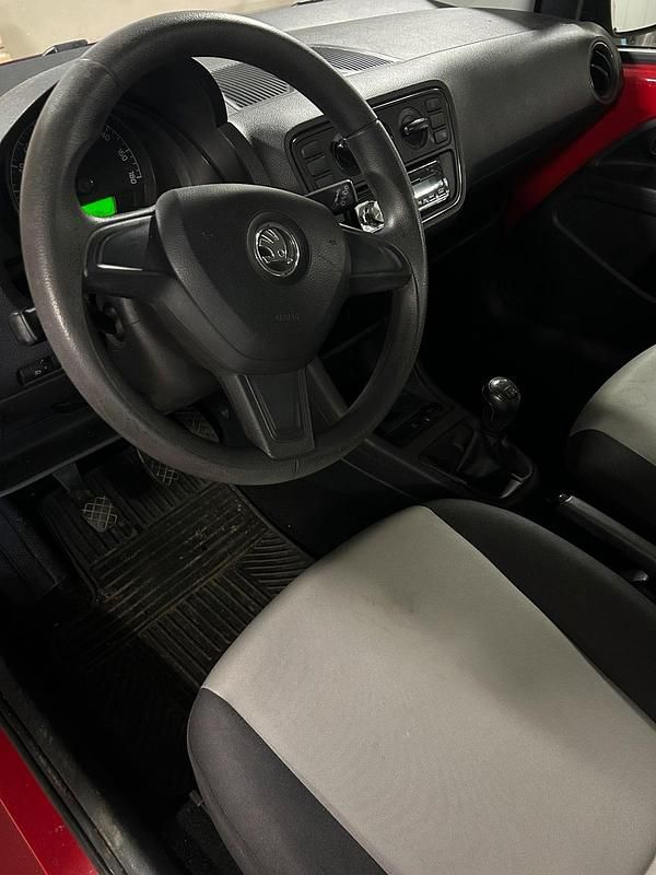 Gebraucht Skoda Citigo 60 PS (44 kW) 2015 Rot Kleinwagen