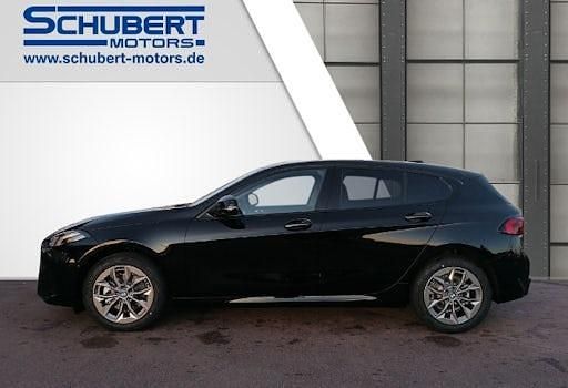 Neu BMW 116 Performance 122 PS (89 kW) 2026 Schwarz Kleinwagen