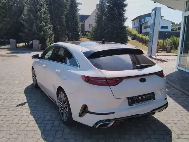 Gebraucht Kia ProCeed GT GT 204 PS (150 kW) 2020 Weiß Kleinwagen