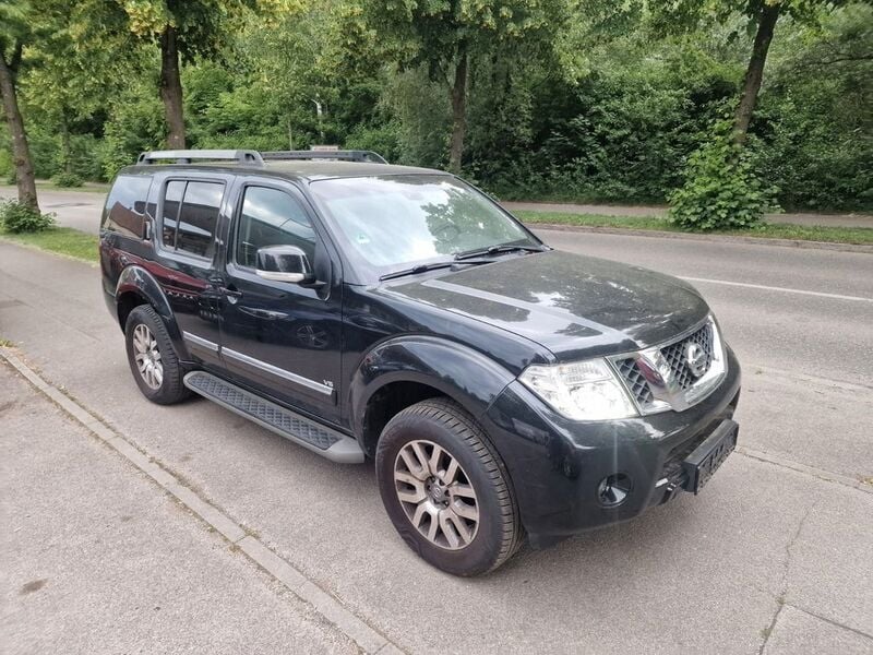 Gebraucht 2014 Nissan Pathfinder SUV | 10.999 € - Bild 1/4
