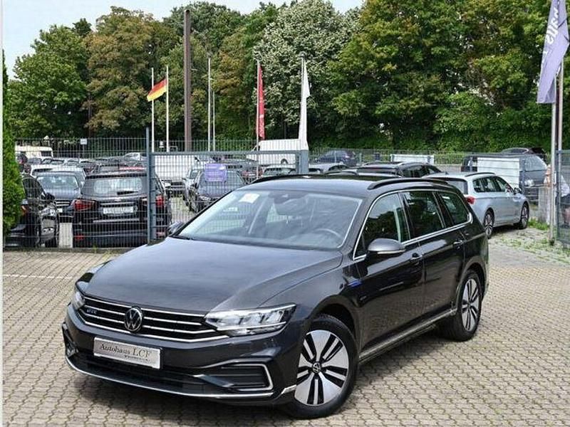 Gebraucht VW Passat GTE 218 PS (160 kW) 2021 Grau Kombi