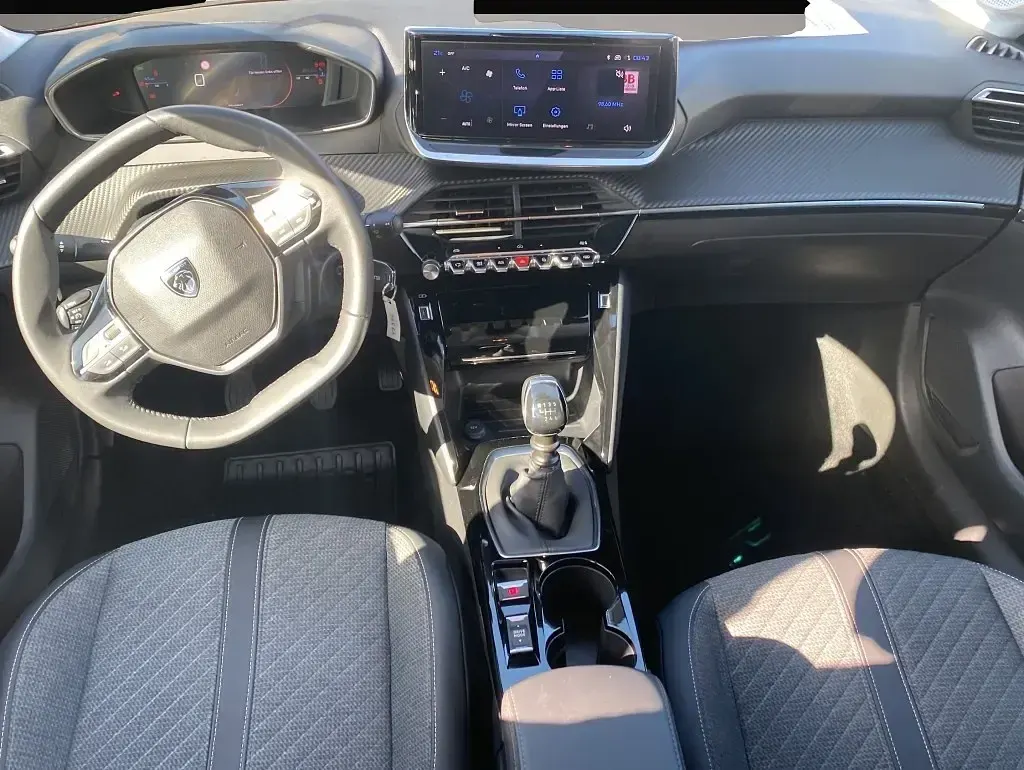Gebraucht Peugeot 208 Allure 101 PS (74 kW) 2025 Grau Kleinwagen