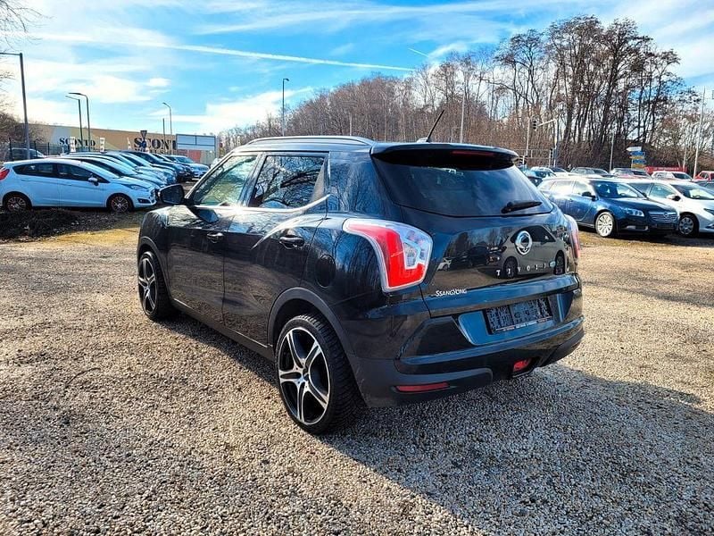 Gebraucht SsangYong Tivoli Sapphire 116 PS (85 kW) 2017 Schwarz SUV