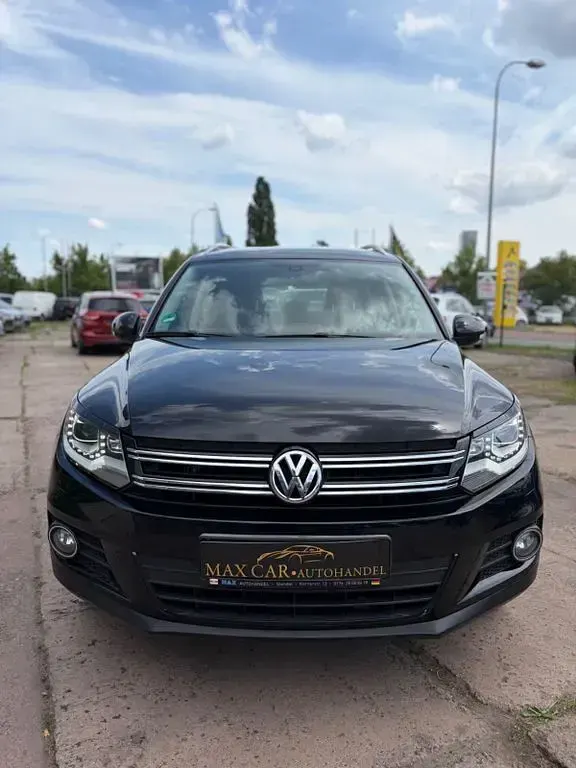 Gebraucht VW Tiguan Sportline 110 PS (80 kW) 2012 Schwarz SUV