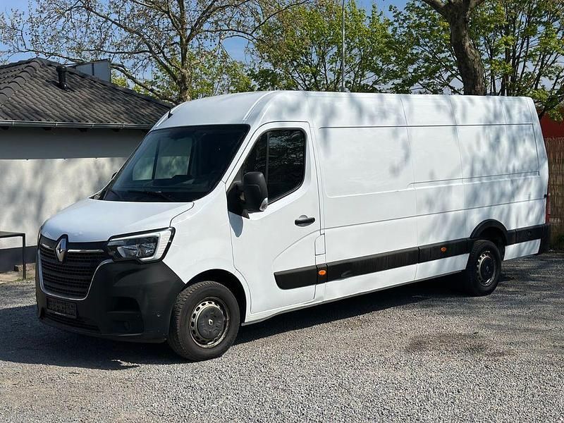 Second-hand Renault Master 145 CP (106 kW) 2020 Alb Monovolum