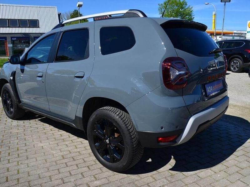 Gebraucht Dacia Duster Extreme 150 PS (110 kW) 2022 Grau SUV