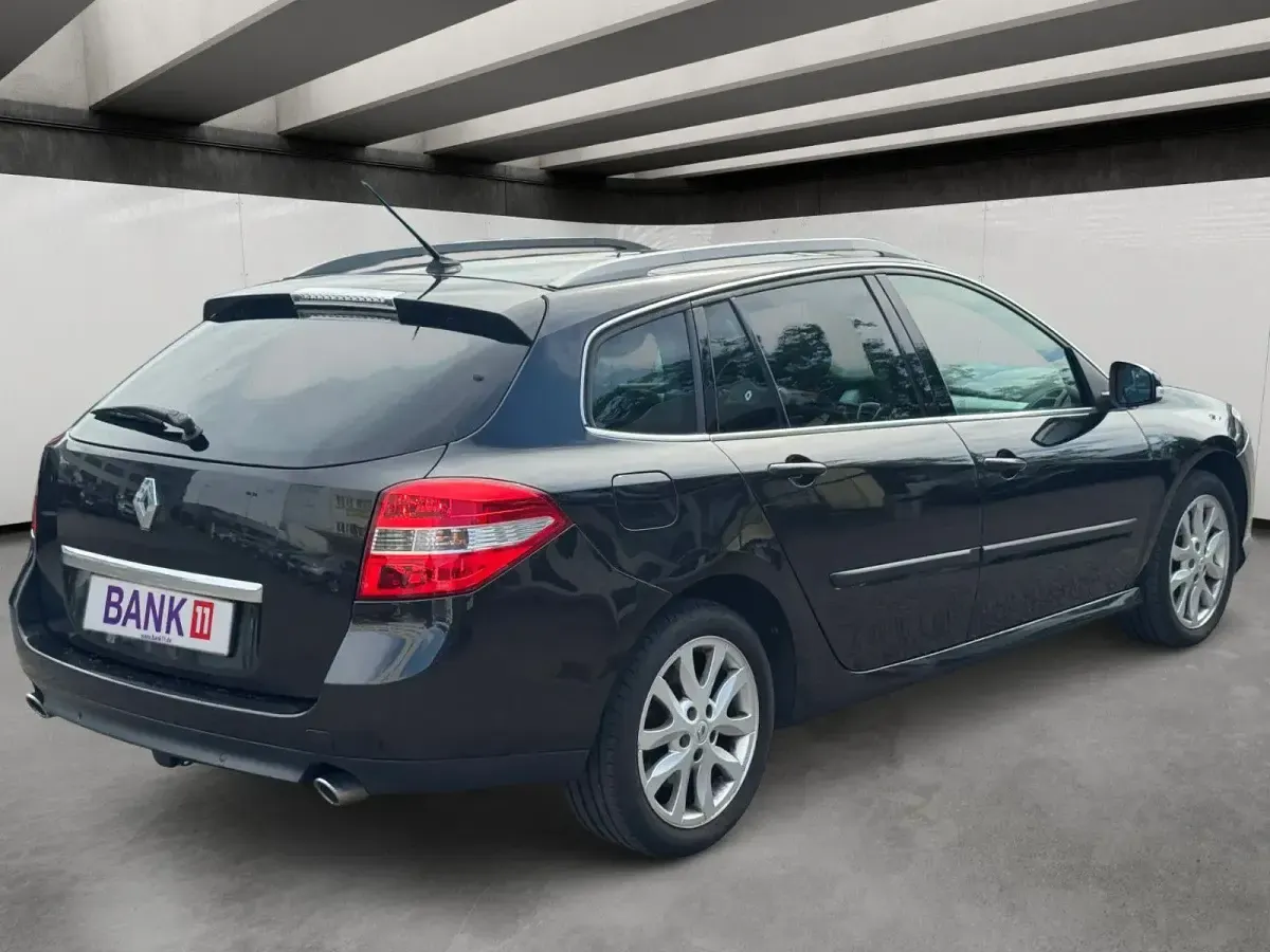 Gebraucht Renault Laguna III 150 PS (110 kW) 2008 Schwarz Limousine