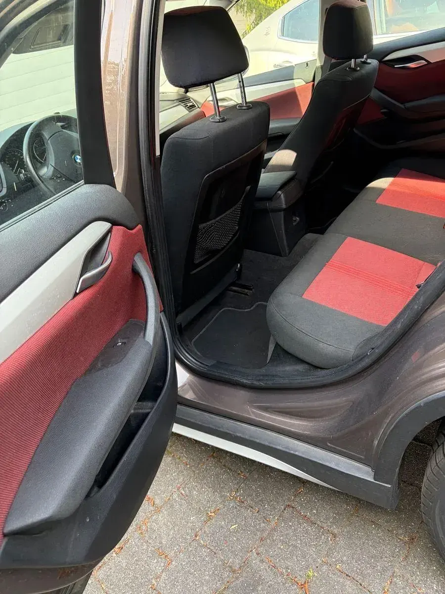 Gebraucht BMW X1 143 PS (105 kW) 2011 Braun SUV