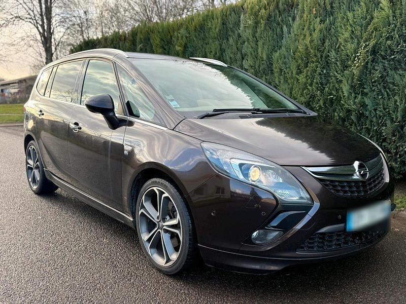 Gebraucht Opel Zafira Cosmo 165 PS (121 kW) 2012 Braun Van / Kleinbus